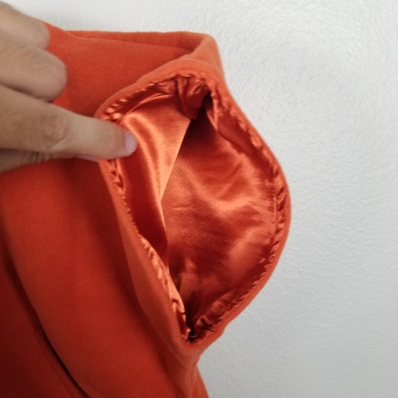 Richie House Cape Coat with Hood and Rosette Accents in Red Orange Size 4/5 NWT - Picture 8 of 12